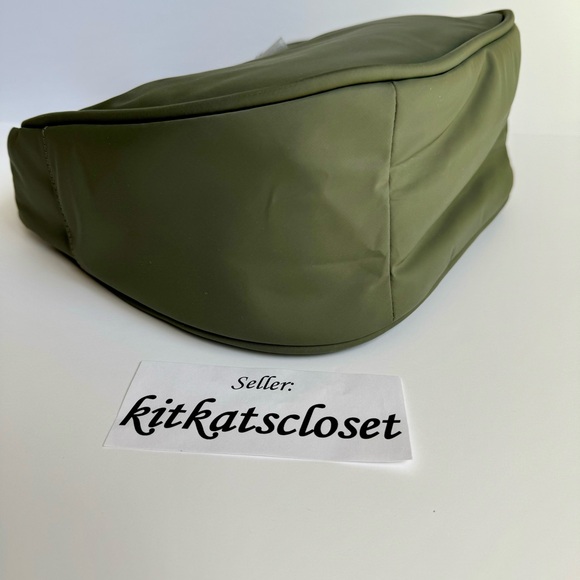 ONLY 1 AVAILABLE!! 🆕 4L GREY SAGE - NWT lululemon mini shoulder bag - Picture 8 of 14